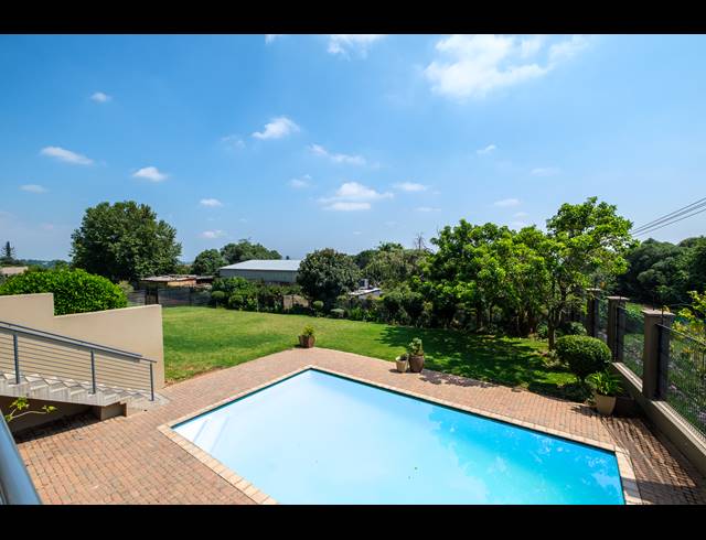 2 BEDROOM APARTMENT FOR SALE IN NORTHGATE
